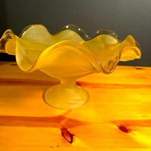 Vintage Viking Frosted Glass Light Yellow Satin Cabbage Leaf Compote Dish